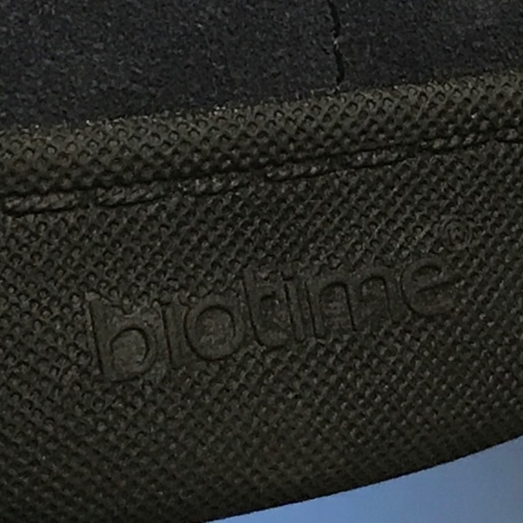 Brand new Biotime Women’s Slippers Navy Therapeutic Comfy Cozy Size 5 - Picture 5 of 7